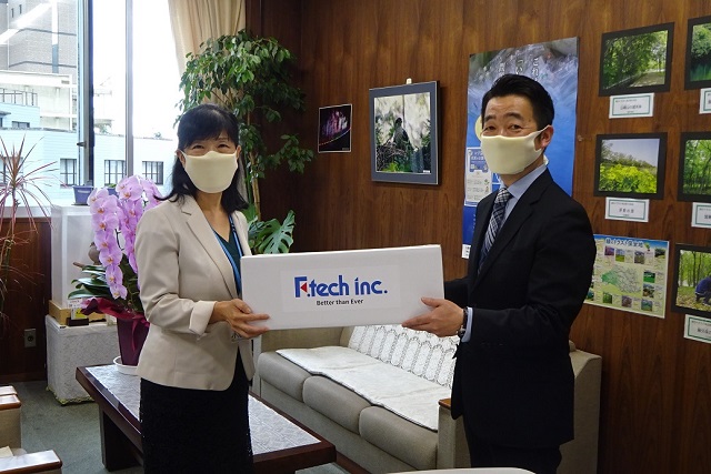 左:小池環境部長様 右:福田社長